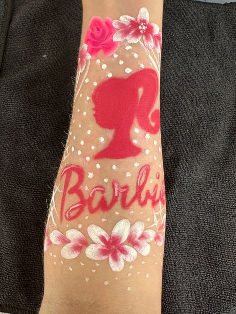 Barbie Face Painting Ideas, Barbie Face Painting, Barbie Facepainting, Barbie Face Paint, Barbie Parties, Barbie Body, Adult Face Painting, Barbie Face, Face Paints