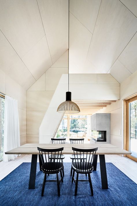 Summer House in the Stockholm Archipelago / Kod Arkitekter | ArchDaily Swedish Summer House, Scandinavian Cottage, Stockholm Archipelago, Scandinavian Dining Room, Plywood Interior, Dining Rug, Scandinavian Style Home, Plywood Walls, Modern Home Furniture