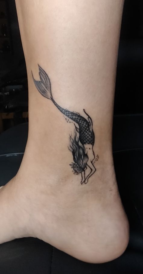 Mermaid Tattoo Ribs, Fine Line Mermaid Tattoo, Mum And Daughter Tattoo, Small Mermaid Tattoo, Daughter Tattoo, Mermaid Artwork, Mermaid Tattoo, Mermaid Tattoos, Tattoos For Daughters