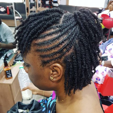 Jasmine Harrison on Instagram: “90% of the time our clients twists are installed on  hair that is about 40% saturated with water.  We take you straight from the wash bowl…” Half Up Half Down Twist, Hairstyles 4c Natural Hair, Natural Twist Hairstyles, Natural Hair Flat Twist, Two Strand Twist Hairstyles, Braids Women, Flat Twist Styles, Hairstyles 4c, Flat Twist Hairstyles