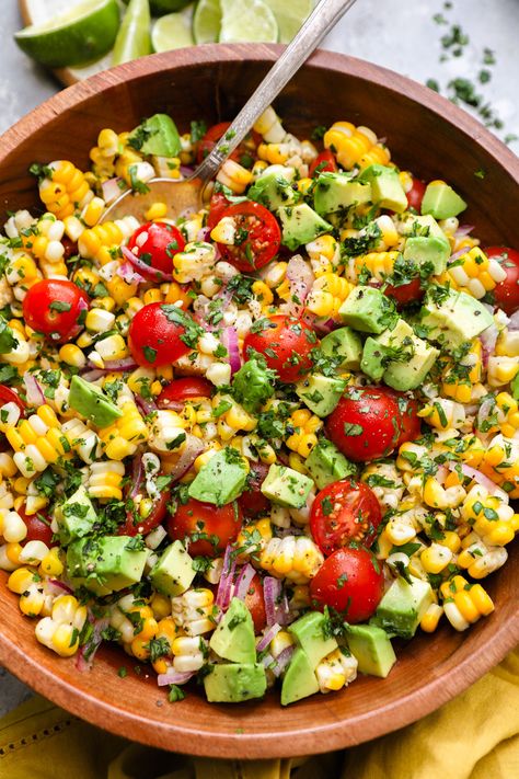 Summer Corn Salad with Avocado - Kalefornia Kravings Salad Corn Avocado, Corn Avocado Salad Recipe, Corn And Cilantro Salad, Vegan Corn Salad Recipe, Grilled Food Sides, Paula Deen Corn Salad, Side Dish For Dinner Party, Salad Spinach Recipes, Summer Avocado Salad