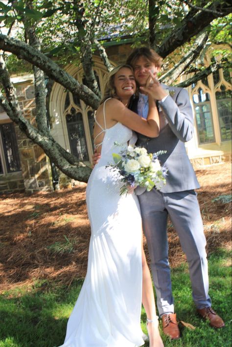 Sage Prom Couple, White Suit Prom, White Prom Dress Couple, Prom Couple Pictures, Prom Dresses White, White Prom Dresses, Suit Prom, Prom Pictures Couples, White Evening Gowns