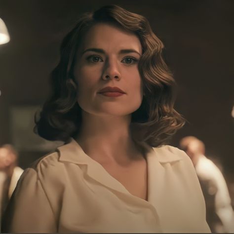 Agent Carter Hair, Captain America Peggy, Agent Carter Cosplay, Marvel Phase 1, Captain America The First Avenger, The First Avenger, Marvel Phases, First Avenger, Marvel Background