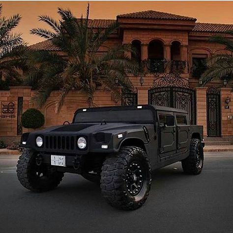 Bad ass all black hummer H1! This is the right way to get around. @adrenalinedaily ♤ ♤ ♤ ♤ ♤ #manstrav #hummer #badass #truck #diesel #h1 #blackedout #blackedout #niceride #mantruck #4x4 #bigtruck #unstoppable #mudder #lifted #iwantthat #want #need #photooftheday #L4L #FF #instafollow #mens Hummer Truck, Hummer Cars, Black Jeep, Hummer H1, Hummer H2, 4x4 Trucks, Us Cars, Koenigsegg, Jeep Life