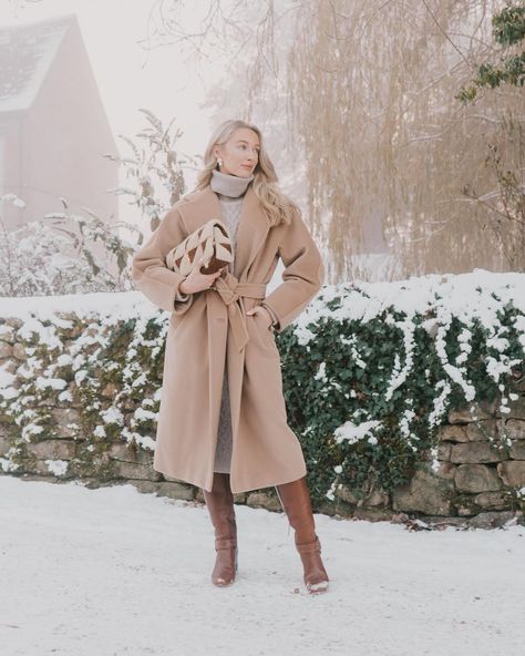 Josie // Fashion Mumblr (@josieldn) • Instagram photos and videos English Country Fashion, Fashion Mumblr, Country Fashion, December 16, How Many, Fashion Inspo Outfits, Winter Outfits, Personal Style, How To Look Better