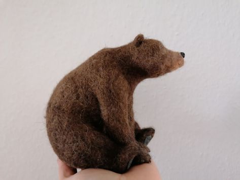 Bear Needle Felt, Needle Felted Bears, Needle Felt Bear, Needle Felted Bear, Felted Bear, Bear Felt, Needle Felted Dog, Felt Pictures, Felt Bunny