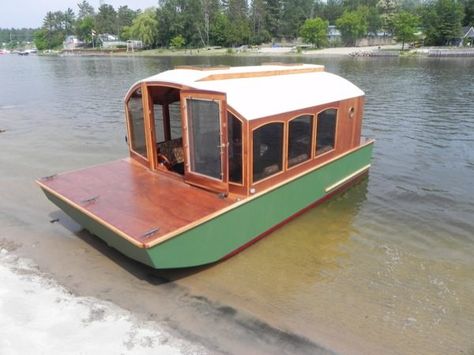 In this post I'm going to show you a micro houseboat that you can probably build. One of my favorite things about tiny houses, micro cabins, and "alternative" structures is that you can get as crea... Small Houseboats, Trailerable Houseboats, Shanty Boat, Houseboat Living, Diy Tiny House, Buy A Boat, Build Your Own Boat, Wooden Boat Plans, Diy Boat