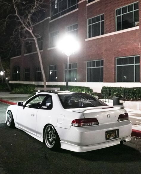 Prelude Honda, Honda Sedan, Best Jdm Cars, Honda Civic Sedan, Civic Sedan, Trippy Wallpaper, Honda Prelude, Street Racing Cars, Import Cars