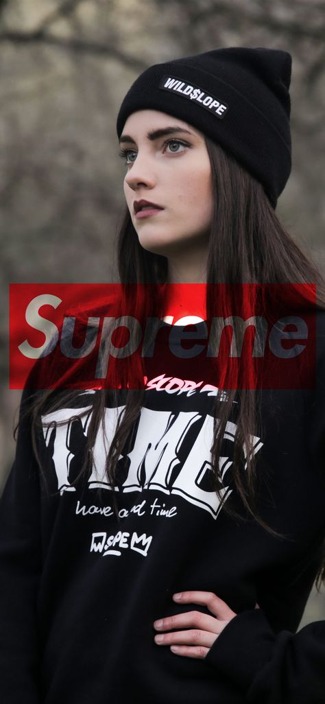 Supreme Girl Wallpaper, Bmx Girl, Supreme Girls, Thug Life Wallpaper, Tattoo Girl Wallpaper, Class Books, Supreme Iphone Wallpaper, Engineering Books, The Handmaid's Tale