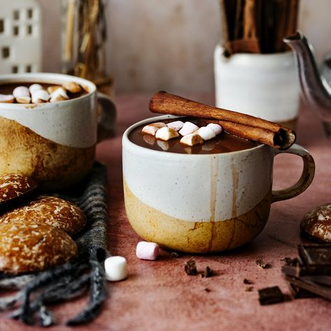 Hot chocolate with cinnamon sticks holiday food photography | premium image by rawpixel.com / Monika Christmas Food Photography, Chocolate Background, Neon Frame, Marshmallow Dip, Trending Images, Background Food, Hot Chocolate Marshmallows, Chocolate Christmas, Christmas Hot Chocolate