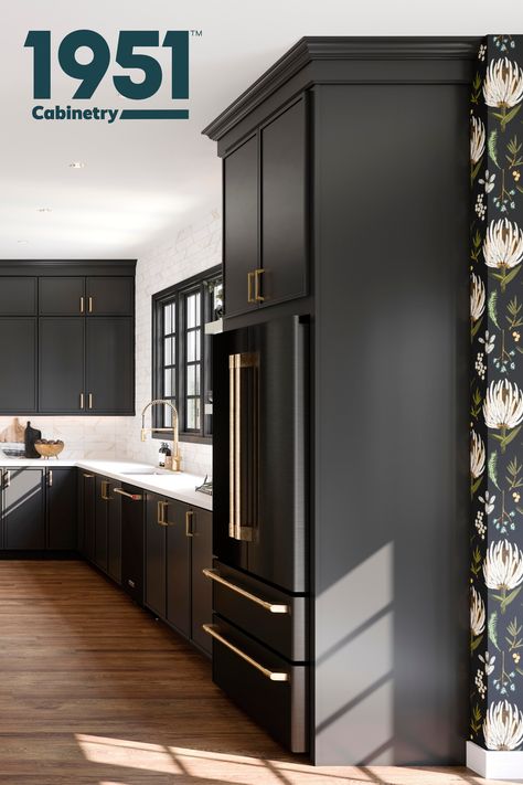 While classic white shaker cabinets and natural wood tones have long dominated interior design, there's a rising trend that's capturing the hearts of designers and homeowners alike – black cabinets. Bold, sophisticated, and undeniably stylish, black cabinets offer a versatile canvas to express unique design sensibilities while making a striking statement. ⚫🖤⬛
📌 Save this Pin
🔗 Explore the enduring elegance of black cabinets
📸 Featured Cabinetry: Belcourt Painted Black
#1951Cabinetry Tricorn Black Kitchen Cabinets, Black Cabinets Kitchen, Artisan Range Hood, Black Fridges, Black Stainless Appliances, Black Refrigerator, Kitchen Cabinets Painted, Cabinet Detailing, White Shaker Cabinets