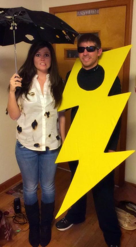 Lightening Costume, Lightning Bolt Costume, Vocabulary Parade, Most Creative Halloween Costumes, Diy Carnival, Amazing Halloween Costumes, Crazy Costumes, Diy Halloween Costumes For Women, Bts 2018