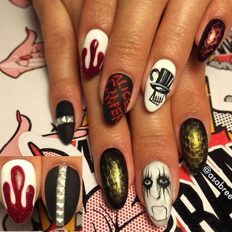 See this Instagram photo by @asabree • 602 likes Cooper Nails, Zombie Nails, Rob Zombie, Nail Art Designs Videos, Alice Cooper, Nails Art, Manicure And Pedicure, Nail Art Designs, Zombie