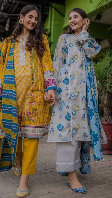 Style Outfits Summer, Appliqué Dress, Pakistani Women Dresses, Designer Aesthetic, Girls Dresses Sewing, Aesthetic Summer Outfits, Latest Kurti, Comfortable Dresses, Womens Trendy Dresses