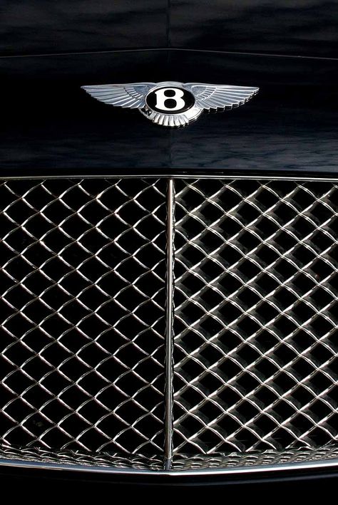 Bentley Bentley Wallpaper, Black And Grey Wallpaper, Bentley Logo, Bentley Car, Water Photography, Grey Wallpaper, Rolls Royce, Bentley, Loafers Men