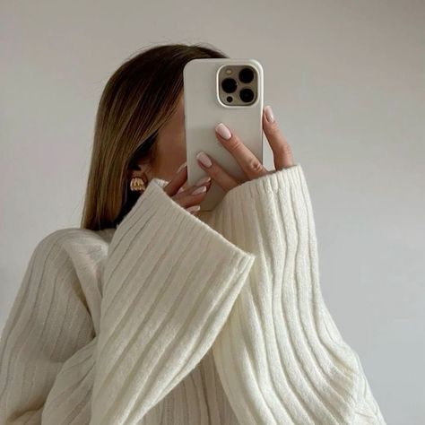 Vanilla girl aes icons | not mine Selling Clothes Photo Ideas, Beige Lifestyle, Oversized Turtleneck Sweater Dress, Vanilla Aesthetic, Vanilla Girl Aesthetic, Brunette Aesthetic, Dress Trendy, Cream Aesthetic, Women Empowerment Quotes