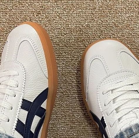 seeksneak on Instagram: "Onitsuka Tiger Tokuten White Navy Gum   Sizes Available for Preorder / Size US 4–11.5 men’s (5.5–13 women’s) = 8,350–9,500 pesos, depending on size /  ETA for Preorders  / 10–12 days once ordered /  💳 We accept credit and debit card payments, online and in-store!   *Note That Prices Are Subject To Change And Sizes Are Subject To Availability*  📲For orders & inquiries, you may reach us via text, iMessage, Viber, WhatsApp or direct message us here. / 0917 138 2841 /  📍Waze/Google Map: seeksneak 33 examiner, Quezon City  📸©️CTTO  #seeksneak" Onitsuka Tiger Tokuten, Nba Fits, Quezon City, Onitsuka Tiger, Dream Shoes, Clothing Styles, Fit Inspo, Mens Clothing, 12 Days