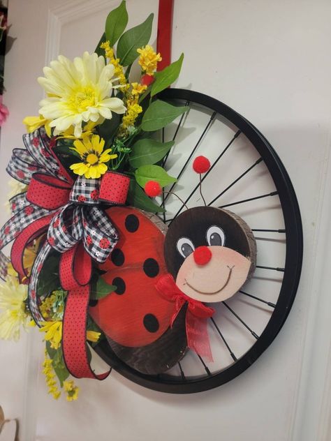 Ladybug Wreaths For Front Door, Bicycle Wheel Wreath, Wheel Wreath, Ladybug Wreath, Bicycle Wheels, Bicycle Wheel, Lady Bugs, Wreath For Front Door, Love Bugs