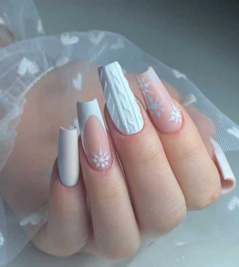 Snow Nails Winter Blue, Crismas Nails, Winter Nails Square, Nails Snow, Alex Martin, Snow Nails, Nails Nail Polish, Nails Gel Nails, Plaid Nails