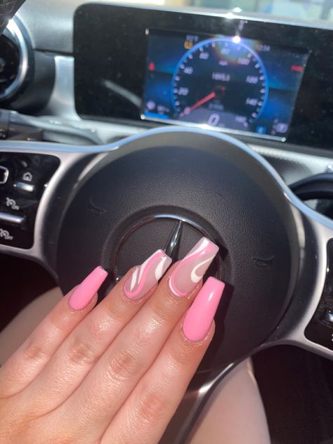 Coffin Shaped Nails Designs Summer, Coffin Shape Swirl Nails, Simple Cute Nails Acrylic Coffin Pink, Swirly Acrylic Nails Coffin, Cute Swirl Nail Designs, Light Pink Nails With Swirls, Ombre Nails With Swirls, Pink Swirl Nails Square, Pink Swirl Nail Designs