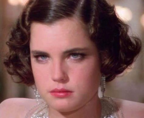 Elizabeth Mcgovern, 90s Actresses, Heather Thomas, Real Beauty, Beautiful Eyes, Woman Face, Once Upon A Time, In America, Style Icons