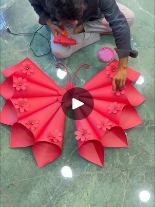 How To Make 3d Butterflies, 3d Butterfly Craft, Paper Butterflies Diy, Diy 3d Butterfly, Paper Butterfly Wall Art, Butterfly Wall Art Diy, Diy Butterfly Decorations, Paper Butterfly Crafts, Wall Decor Paper