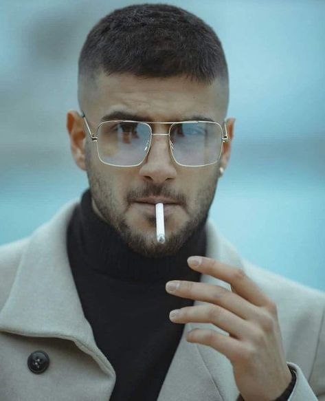 Very Short Hair Men, High And Tight Haircut, Short Hair With Beard, Buzz Cut Hairstyles, Gents Hair Style, Mens Hairstyles Thick Hair, Men's Short Hair, Beard Hairstyle, Men Haircut Styles