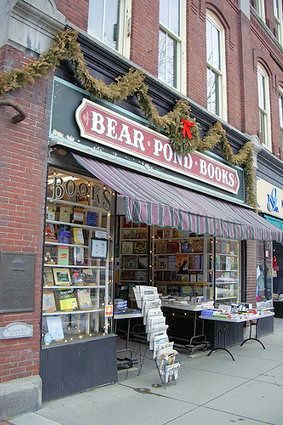 Montpelier, VT Bear Pond Books-fabulous bookstore! Montpelier Vermont, Mountain Cabin Rentals, Literary Travel, Indie Bookstore, New England Road Trip, Green Mountain, Mountain Cabin, Cabin Rentals, I Love Books