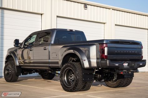 Used 2018 Ford F-450 Super Duty Platinum For Sale (Special Pricing) | BJ Motors Stock #JEC90593 F 450 Super Duty, Ford F450 Super Duty Platinum, Lifted Dually, Truck Accessories Ford, Ford Super Duty Trucks, Tundra Truck, 2019 Ford Ranger, Ford F450, Truck Frames