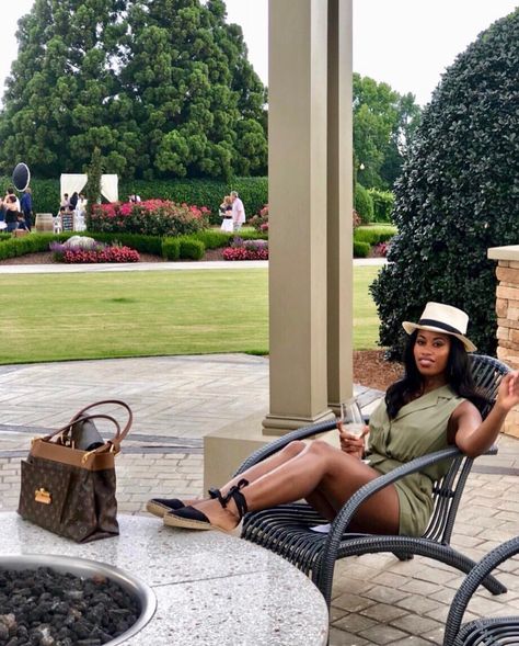 #luxurylifestyle Southern Girl Aesthetic, Southern Belle Aesthetic, Etiquette Lessons, Boujee Lifestyle, Feminine Black Women, Belle Aesthetic, Luxury Lifestyle Travel, Luxury Lifestyle Fashion, Luxury Lifestyle Women