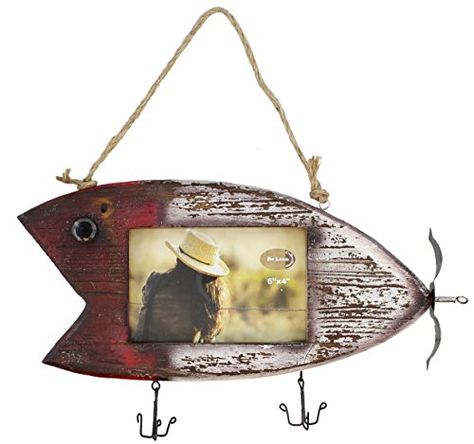 Fishing Room Decor, Horizontal Photos, Picture Frame With Glass, 2x4 Crafts, Photo Home Decor, Rustic Wood Crafts, Photo Wall Hanging, Boyfriend Ideas, Barn Wood Picture Frames