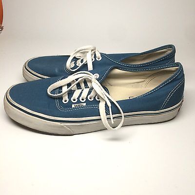 NAVY BLUE VANS AUTHENTIC ERA CLASSIC SNEAKERS MEN/WOMEN CANVAS SHOES SIZE 9.5 https://t.co/ZOtTuk1SDD https://t.co/Ia759nbXkk Navy Blue Vans, Blue Vans, Sperry Sneaker, Vans Authentic, Classic Sneakers, Vans Authentic Sneaker, Canvas Shoes, Sperrys, Vans Sneaker