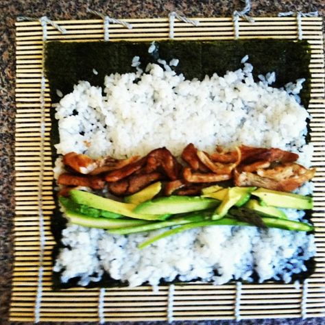 Make homemade sushi rolls at home for $1.40 per person! These rolls use chicken, avocado, and asparagus. Sushi Chicken Recipes, Sushi Recipes With Chicken, Sushi Teriyaki Chicken, Sushi Filling Ideas Chicken, Cooked Sushi Recipes Chicken, Homemade Chicken Sushi, Chicken Teriyaki Sushi Rolls, Sushi Chicken Teriyaki, Sushi With Chicken