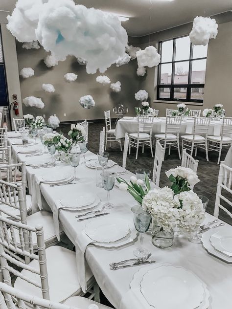 Baby shower themed with clouds Beautiful new style very pretty overall Cloud Theme Table Decor, In The Clouds Baby Shower Theme, Cloud Theme Centerpieces, Cloud Centerpiece, Cloud Baby Shower Theme, Quince Stuff, Cloud Theme, Cheap Baby Shower, Baby Shower Treats