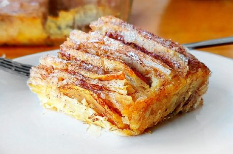 Apple Crinkle Pie | Viral Recipes Apple Phyllo Crinkle Cake, Apple Crinkle Cake, Crinkle Pie, Crinkle Cake, Lemon Cheesecake Bars, Semolina Cake, Viral Recipes, Classic Apple Pie, Vanilla Sponge Cake