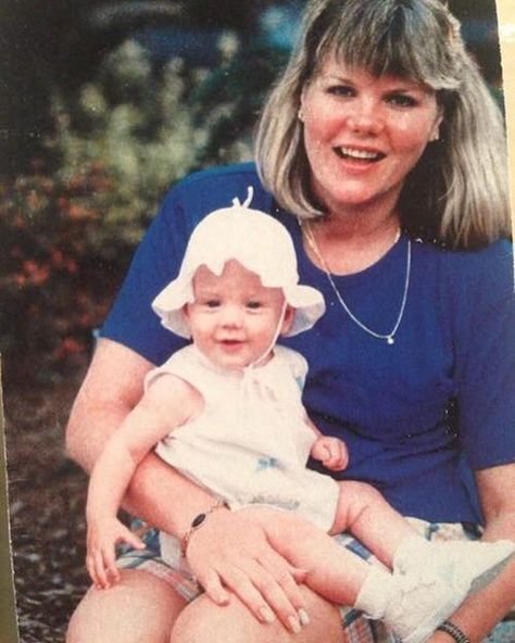 TAYLOR ❤️❤️❤️💗💗 Taylor Swift Childhood, Baby Taylor, Taylor Swift Web, Swift 3, Long Live Taylor Swift, Live Taylor, Taylor Swift Fan, Taylor Swift 13, Taylor Swift Pictures