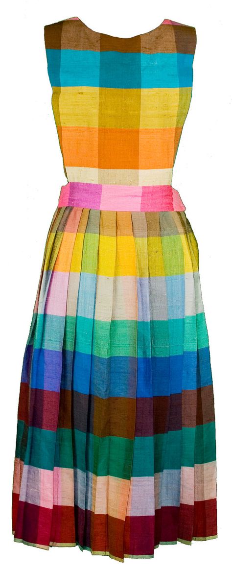 1950s Small Rainbow Gingham Pinafore Pleated by TopangaHiddenT 1950s Costumes, Rainbow Gingham, Vintage Outfit Inspiration, Fashion 1950, Overalls Dress, Skirt Silk, 50s Fashion, 1950s Fashion, Overall Dress