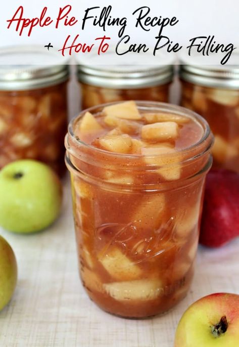 A good apple pie recipe starts with a great apple pie filling recipe! This easy one is full of fall spices and absolutely delicious! Instructions for canning apple pie filling included! Apple Pie Filling For Canning, Apple Recipes For Canning, Canning Apple Pie Filling, Canned Apple Pie, Apple Pie Filling Recipe, Canning Apples, Cocktails Vodka, Apple Pie Filling Recipes, Homemade Apple Pie Filling