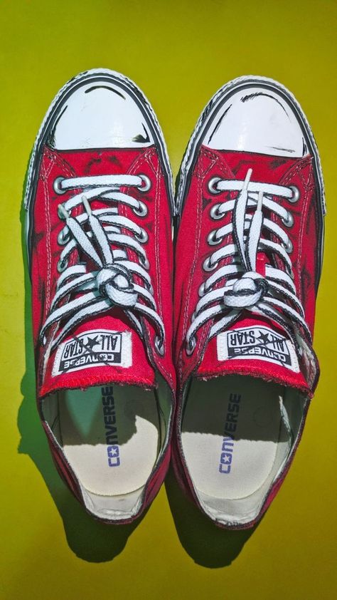 Cell Shaded Converse, Cell Shaded Clothes, Cell Shaded Shoes, Cel Shaded Clothes, Cel Shaded Shoes, Cartoon Converse, Converse Cartoon, Shoe Art Ideas, Comic Book Shoes