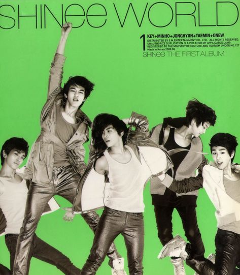 Shinee Group Photo, Shinee Poster, Shinee Albums, Shinee World, Shinee Debut, Onew Jonghyun, Sm Entertainment, Bedroom Walls, Kpop Posters