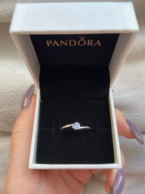 Promise Rings For Her Pandora, Pandora Rings Aesthetic, Pandora Rings On Hand, Pandora Engagement Ring, Pandora Promise Rings, Promise Rings Pandora, Ring Pandora, Cute Promise Rings, Rings Pandora