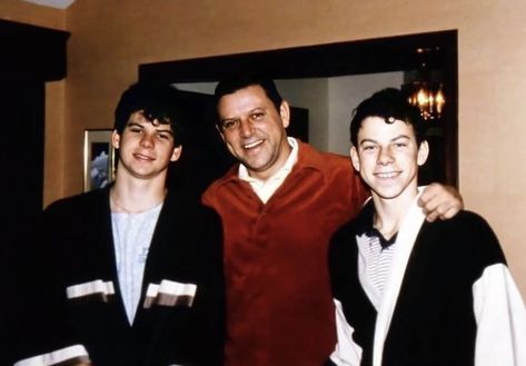 Lyle Menendez Rare, Menendez Brothers Childhood, Jose Menendez, Eric Menendez, Serial Friends, The Menendez Brothers, Mendez Brothers, Under My Skin, Candy Girl