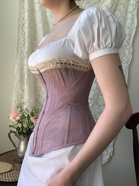 Historic Corset, 1890s Corset, Bra Construction, Corset Ideas, Corset Victorian, Fran Fine Outfits, Wasp Waist, Edwardian Corsets, Victorian Corset