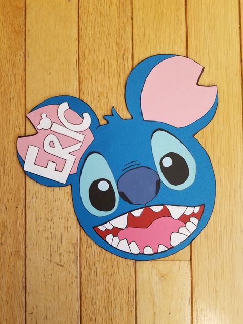 Stitch Mickey Head, Stitch Classroom Theme, Disney World Classroom, Stitch Mickey Ears, Log Painting, Christmas At Disney World, Christmas At Disney, Turkey Disguise, Disney Christmas Ornaments