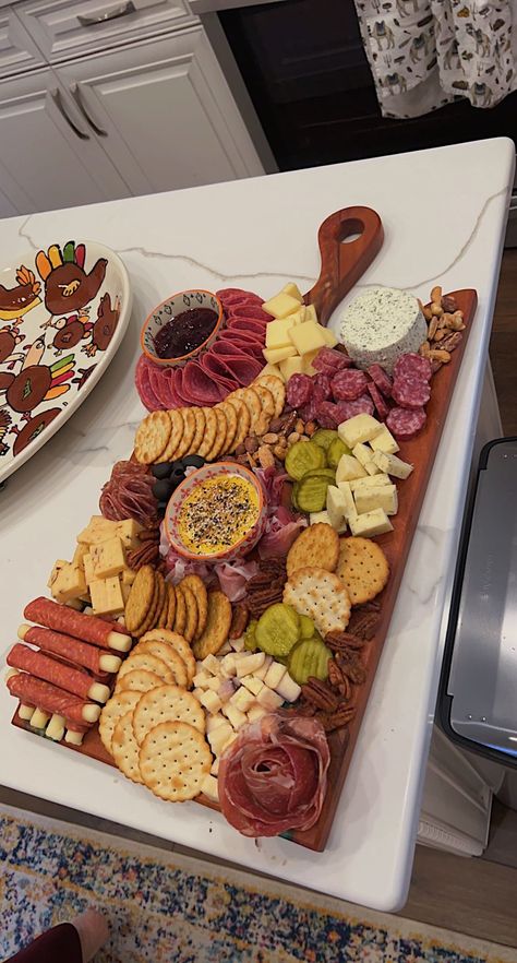 Cheese board arrangement charcuterie spread Rectangle Charcuterie Board Layout, Rectangular Charcuterie Board, Cheese Night, Charcuterie Display, Healthy Snack Choices, Charcuterie Spread, Feeling 22, 2024 Goals, Charcuterie Inspiration