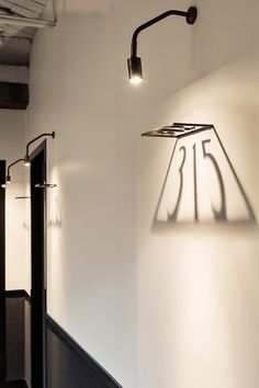 Blitz Design, Lighting Design Inspiration, Detail Arsitektur, Hotel Lobby Design, Desain Furnitur Modern, Lobby Design, Lighting Design Interior, Light Sculpture, Signage Design