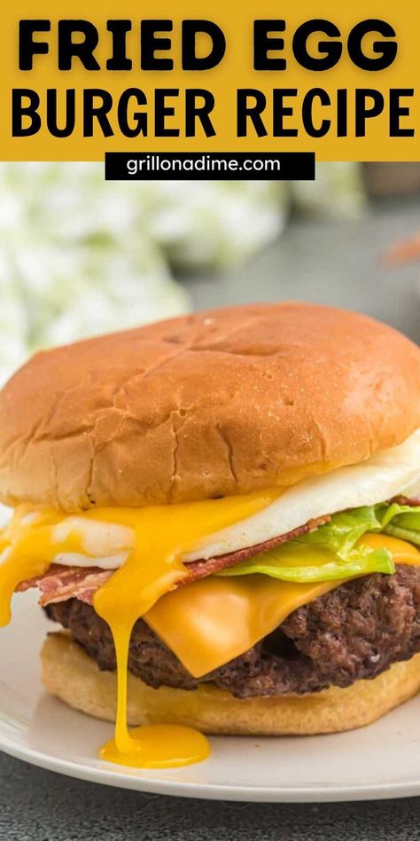 Hamburger With Egg, Fried Egg Burger, Classic Burger Recipes, Burger Sliders Recipes, Hamburger Sliders, Hamburger Recipes Patty, Classic Burger, Ultimate Burger, Egg Burger