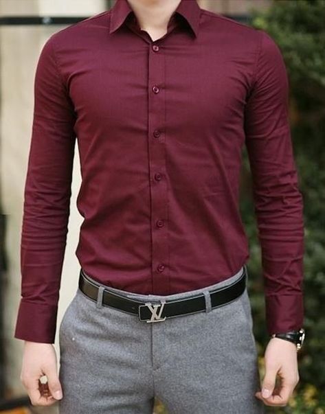 Maroon Shirt Outfit Men Formal, Maroon Shirt Outfit, Maroon Dress Shirt, Grey Pants Outfit, Grey Pants Men, Daily Fits, Mens Smart Casual Outfits, Shirt Outfit Men, Suits Men Business