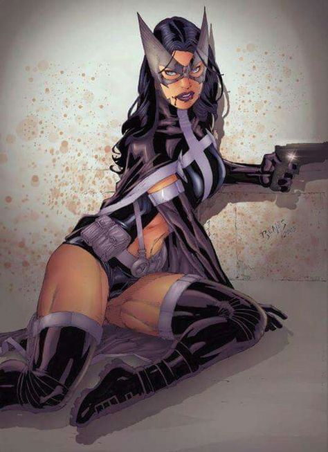 Huntress by Ed Benes Huntress Dc, Batman Girl, Dc Comics Women, Thor Comic, Gotham Girls, Batman And Catwoman, Comics Girl, Batwoman, Dc Comics Art