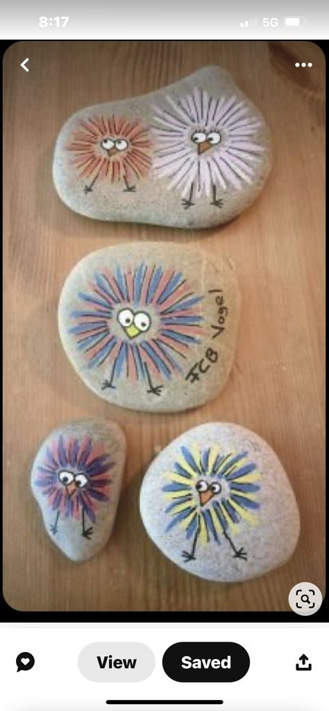 Duck Painted Rocks Ideas, Things To Do With Rocks, Easy Things To Paint On Rocks, Easy Rock Painting Ideas Simple, Funny Painted Rocks, Painting With Dots, Cool Rock Painting Ideas, Cute Rock Painting, Happy Rock